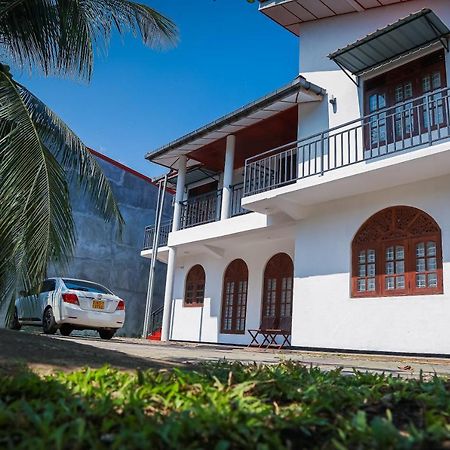 Lakeside Villa Anuradhapura Zewnętrze zdjęcie